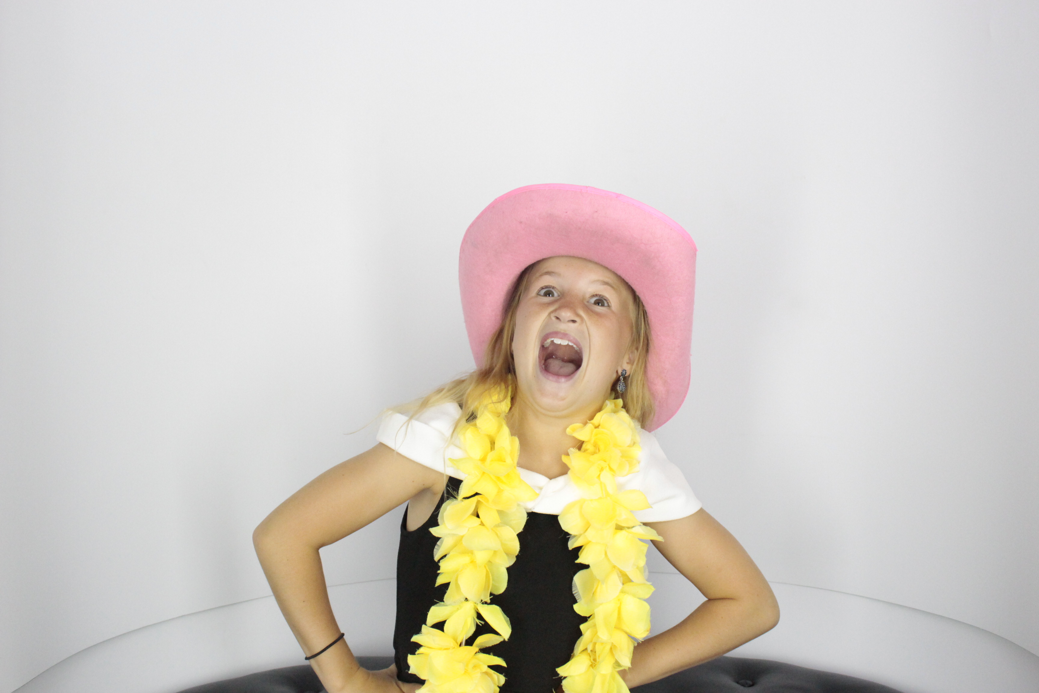  Heather & Daniel's Wedding | View more photos from the event at gallery.myphotoboothexperience.co.uk/u/MyPhotoBoothExperienceLtd/Heather-Daniels-Wedding